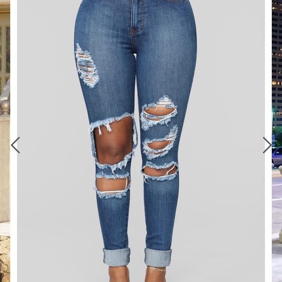 FashionNova beach bum jeans in medium blue wash - Picture 1 of 7